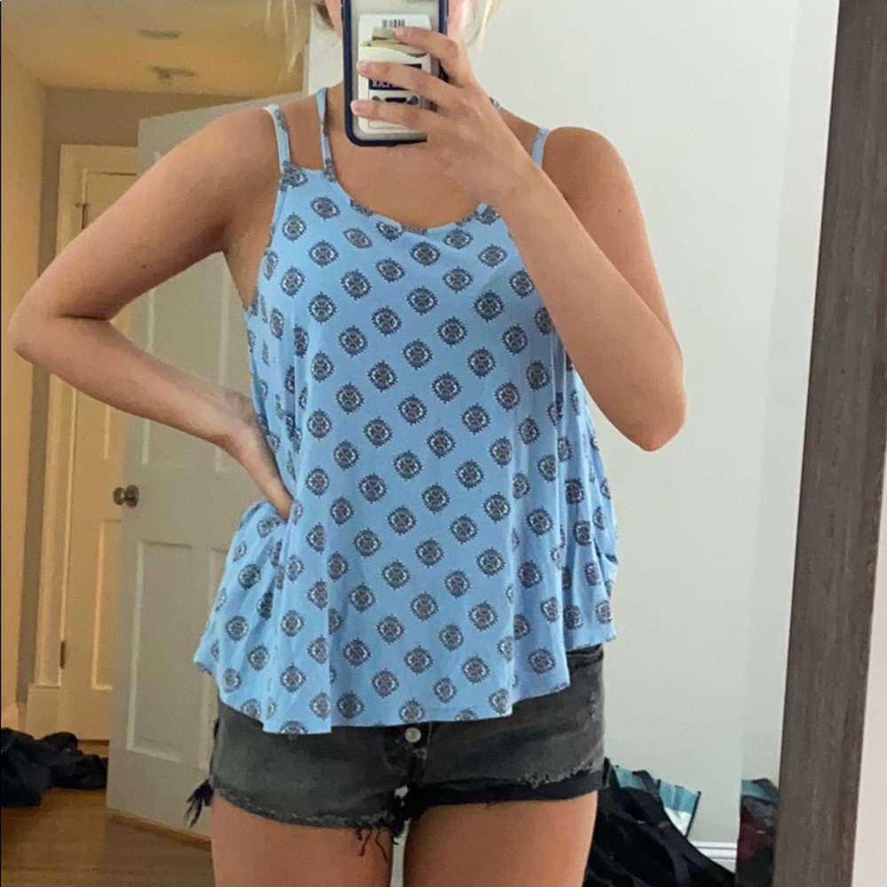 Blue patterned top - Picture 2 of 4